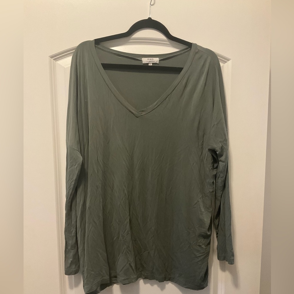 Green piko long  sleeve